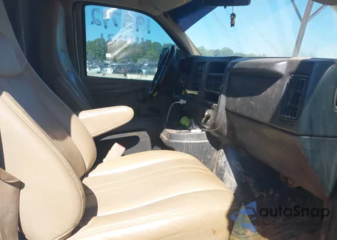 2013 Chevrolet Express 2500 Work Van from USA, damaged, VIN 1GCWGFBA9D1141731